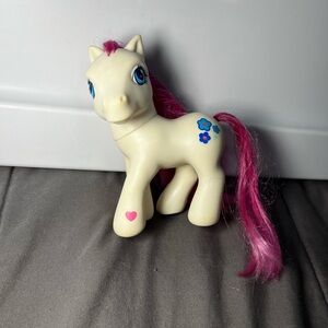 My Little Pony G3 Blossomforth 2002 Blue Flowers Mark With Pink Tinsel Hair